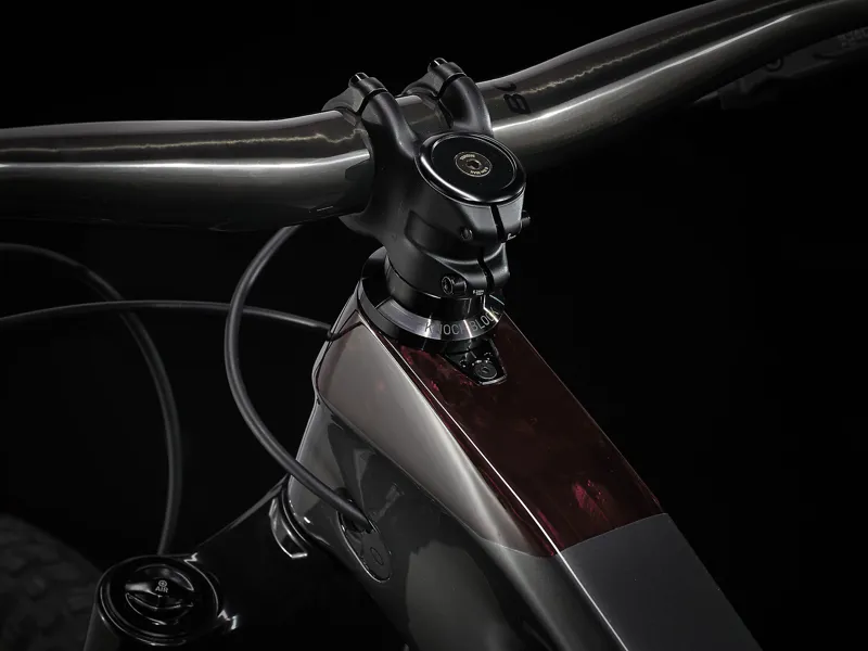 TREK Slash 9.8 GX AXS Full Suspension Mountain Bike in Lithium Grey-4